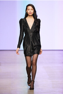 Yasya Minochkina Fall 2019 Ready-to-Wear / Yasya Minochkina осень-зима 2019 / Неделя моды: Москва